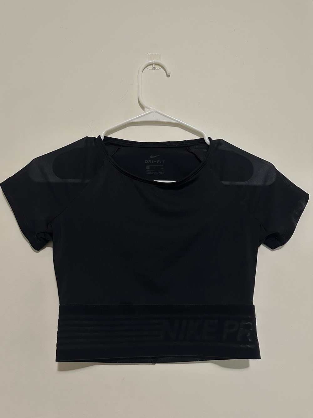 Nike Pro Crop Top